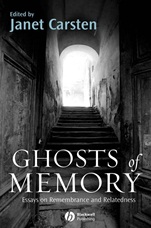 Ghosts of Memory: Essays on Remembrance and Relatedness - ISBN 9781405154222