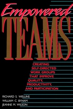 Empowered Teams: Creating Self–Directed Work Groups That Improve Quality, Productivity, and Participation - ISBN 9781555425548
